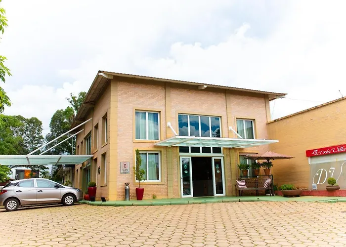 La Dolce Villa
